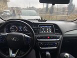 Hyundai Sonata-13