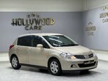 Nissan Tiida-1