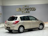 Nissan Tiida-6