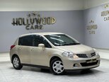 Nissan Tiida-5
