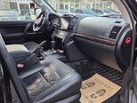 Toyota Land Cruiser-12