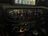 Jeep Wrangler-16