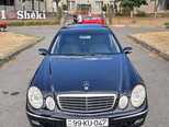 Mercedes E 220-1