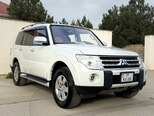 Mitsubishi Pajero-2