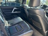 Toyota Land Cruiser-7