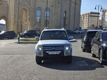 Mitsubishi Pajero-2