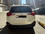 Toyota RAV4-9