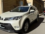 Toyota RAV4-10