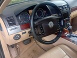 Volkswagen Touareg-6