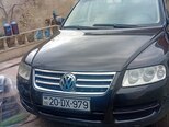 Volkswagen Touareg-1