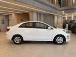 Kia Soluto-4