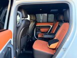 Land Rover Defender-5
