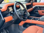 Land Rover Defender-6
