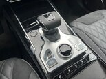 Hongqi HS5-13