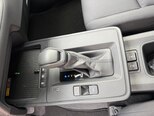 Toyota Corolla Cross-10