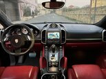 Porsche Cayenne GTS-5