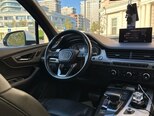 Audi Q7-5