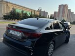 Kia Forte-7