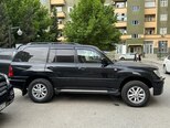 Toyota Land Cruiser-6