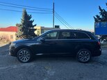Audi Q7-5