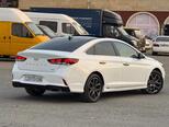 Hyundai Sonata-4