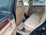 Volkswagen Touareg-5