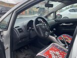 Toyota Auris-9