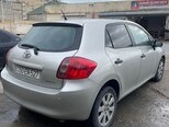 Toyota Auris-13