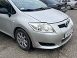 Toyota Auris-11
