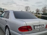 Mercedes E 240-14