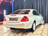 Mercedes E 270-10