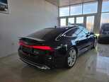 Audi A7-15