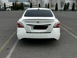 Nissan Altima-13