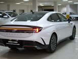 Hyundai Sonata-4