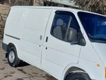Ford Transit-4