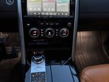 Land Rover Discovery-7