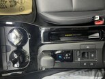 Toyota Prius-13