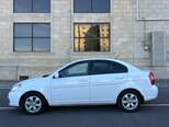 Hyundai Accent-13