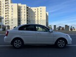 Hyundai Accent-12