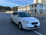 Hyundai Accent-7