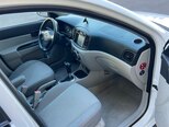 Hyundai Accent-18