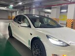 Tesla Model 3-4