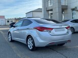 Hyundai Elantra-8
