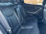 Hyundai Elantra-10