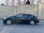 Nissan Altima-2