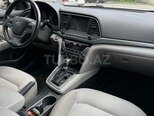 Hyundai Elantra-2