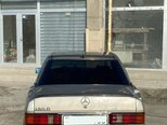 Mercedes 190-2
