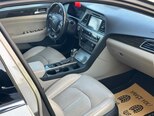 Hyundai Sonata-2