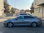 Hyundai Sonata-4