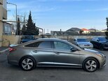 Hyundai Sonata-5